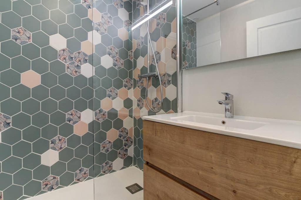 Studio Le Petit Prince - Topdestination Dijon - Centre Ville - Classe 3 Etoiles المظهر الخارجي الصورة